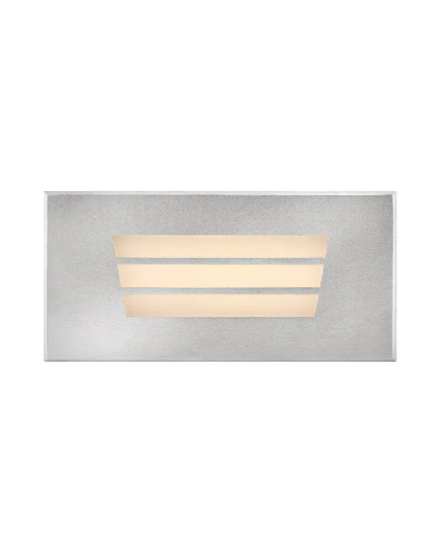 Recessed lights for art studios to showcase artwork properlyDash Louvered LED Brick Light
