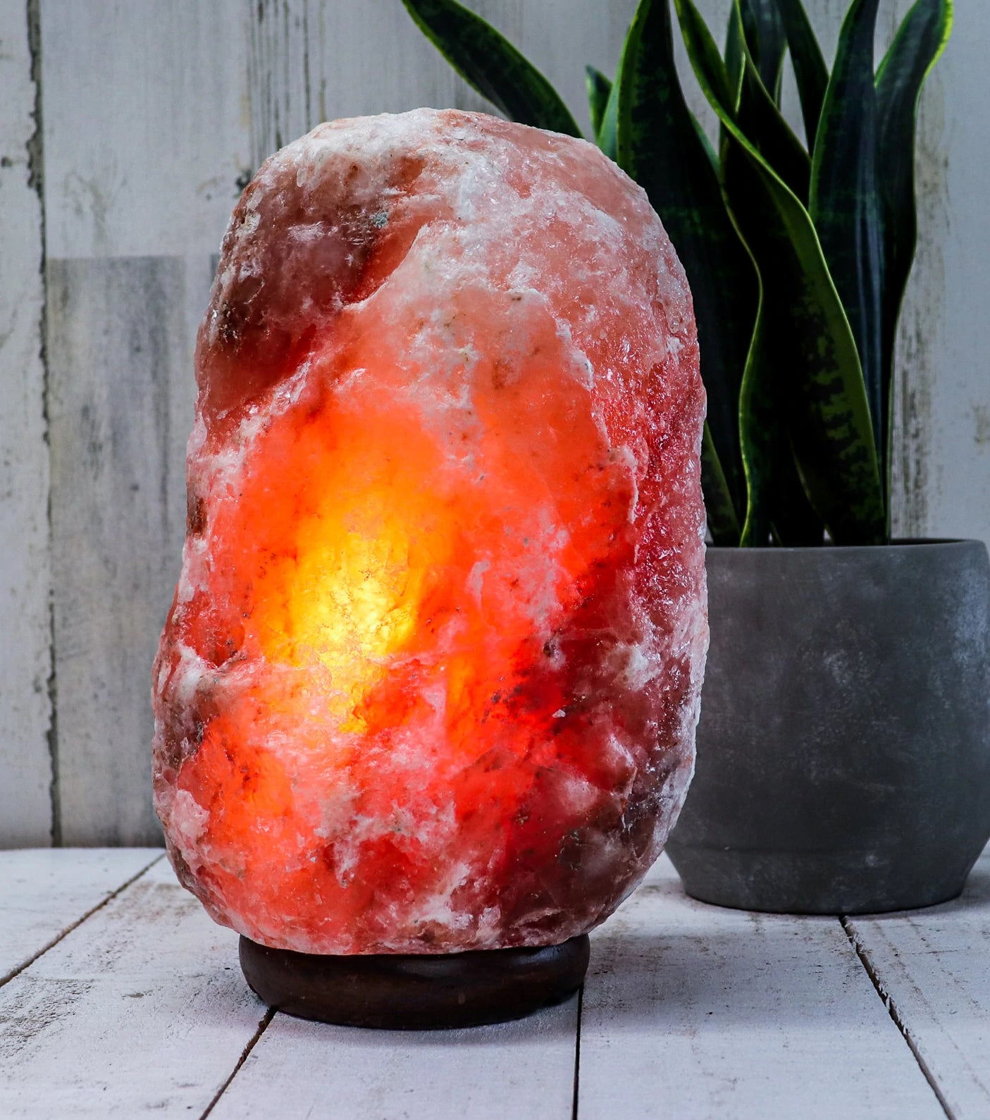 Salt Lamps for Art Studios to Set a Creative MoodNatural Pink Himalayan Salt Lamp 18-22 lbs Salt Lamps for Art Studios to Set a Creative MoodNatural Pink Himalayan Salt Lamp 18-22 lbs