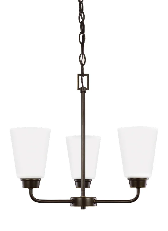 Chandeliers with Metal Frames in Black FinishKerrville Chandelier