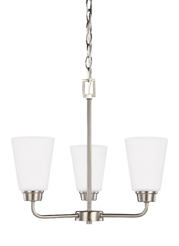 Incandescent Chandeliers for a Warm and Traditional GlowKerrville Chandelier