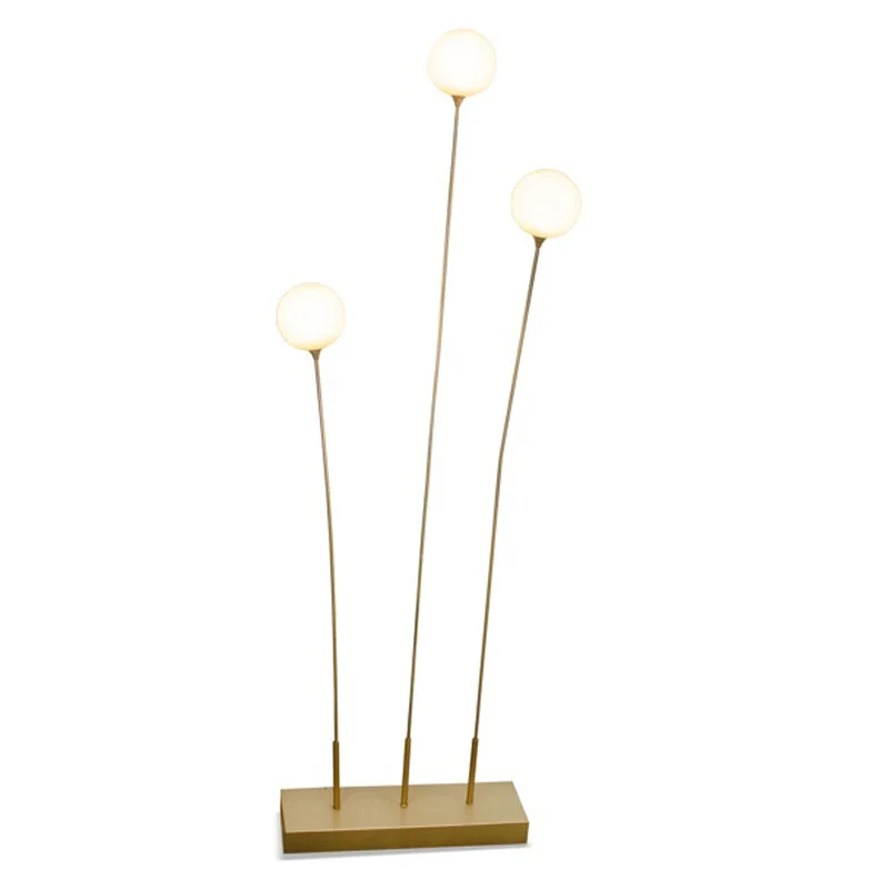 Wood Floor Lamp with Natural Grain for a Warm and Organic FeelBruna Floor Lamp