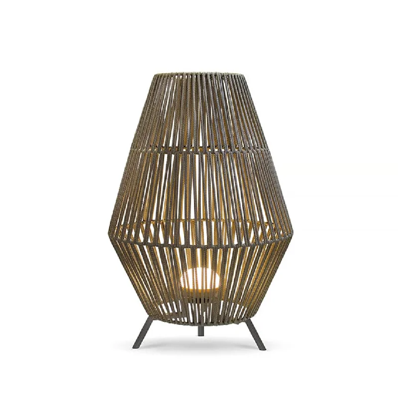 Dimmable Floor Lamp for Adjustable Lighting AmbianceConta 70 Floor Lamp