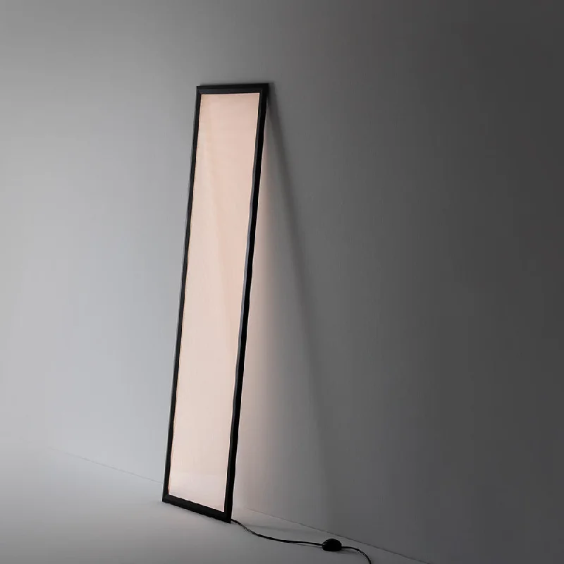 Victorian Style Floor Lamp for Traditional and Elegant InteriorsDiscovery Floor Lamp Victorian Style Floor Lamp for Traditional and Elegant InteriorsDiscovery Floor Lamp