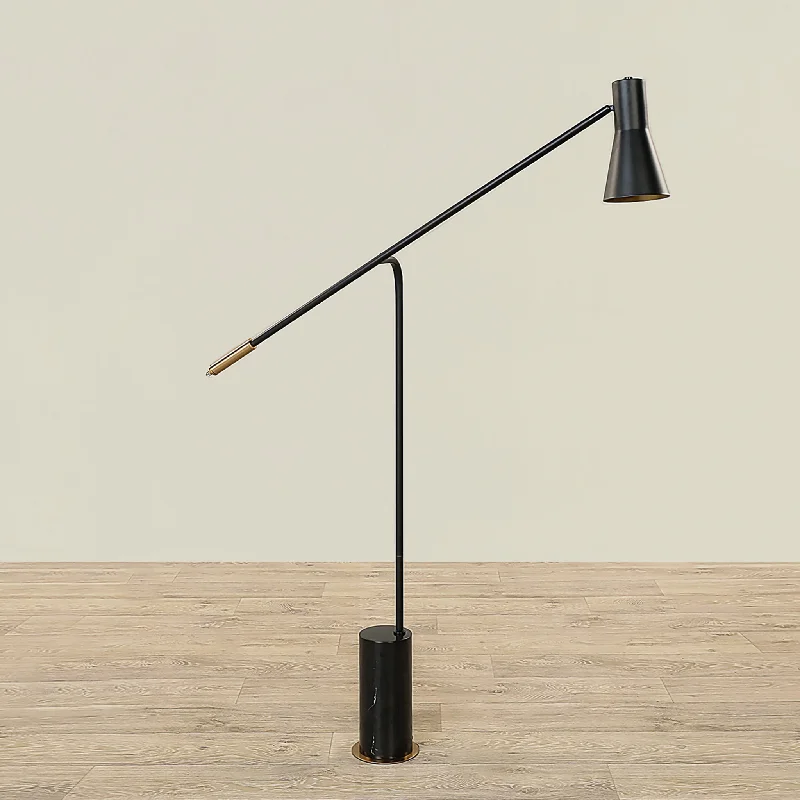 Rustic Farmhouse Style Floor Lamp for Cozy BedroomsFloor Lamp