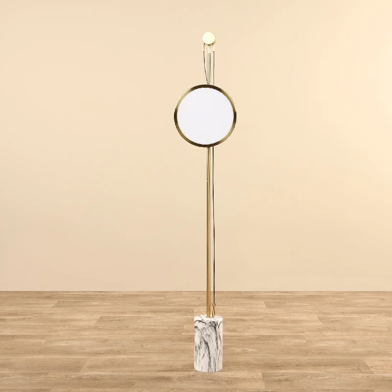 Fabric Floor Lamp with a Linen Shade for a Relaxed AestheticFloor Lamp