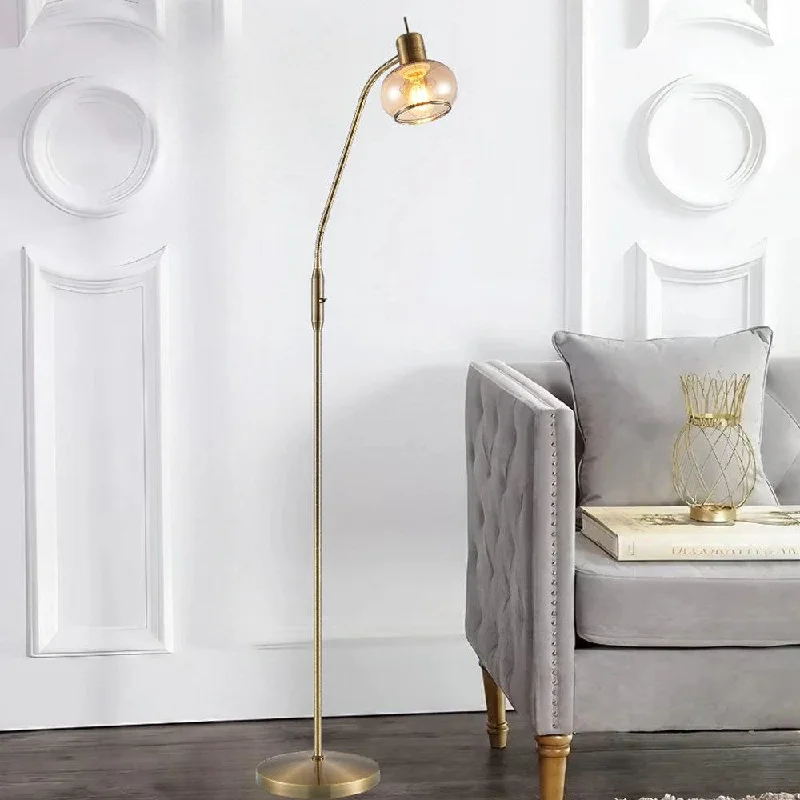 Victorian Style Floor Lamp for Traditional and Elegant InteriorsMarbell Floor Lamp in Antique Brass, Black Victorian Style Floor Lamp for Traditional and Elegant InteriorsMarbell Floor Lamp in Antique Brass, Black