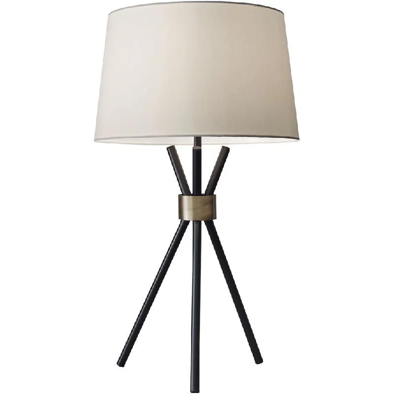 rustic farmhouse table lamps for cozy kitchensBennett Table lamp