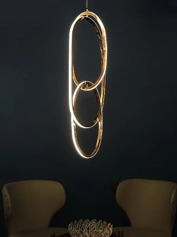 Tropical - Themed Ceiling Lights with Palm - Leaf Shapes and Rattan WrapsHaylin Pendant Light Tropical - Themed Ceiling Lights with Palm - Leaf Shapes and Rattan WrapsHaylin Pendant Light
