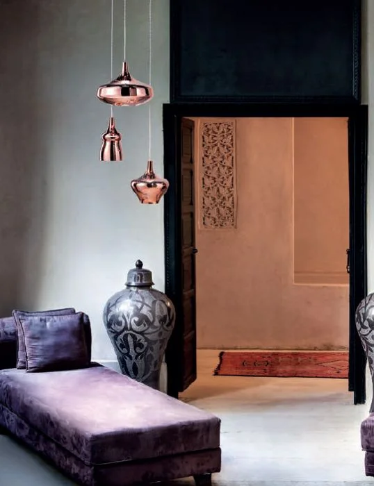 Crystal Ceiling Lights with High - Quality Swarovski CrystalsTriple Rose-Gold Nostalgia Cluster Light Crystal Ceiling Lights with High - Quality Swarovski CrystalsTriple Rose-Gold Nostalgia Cluster Light